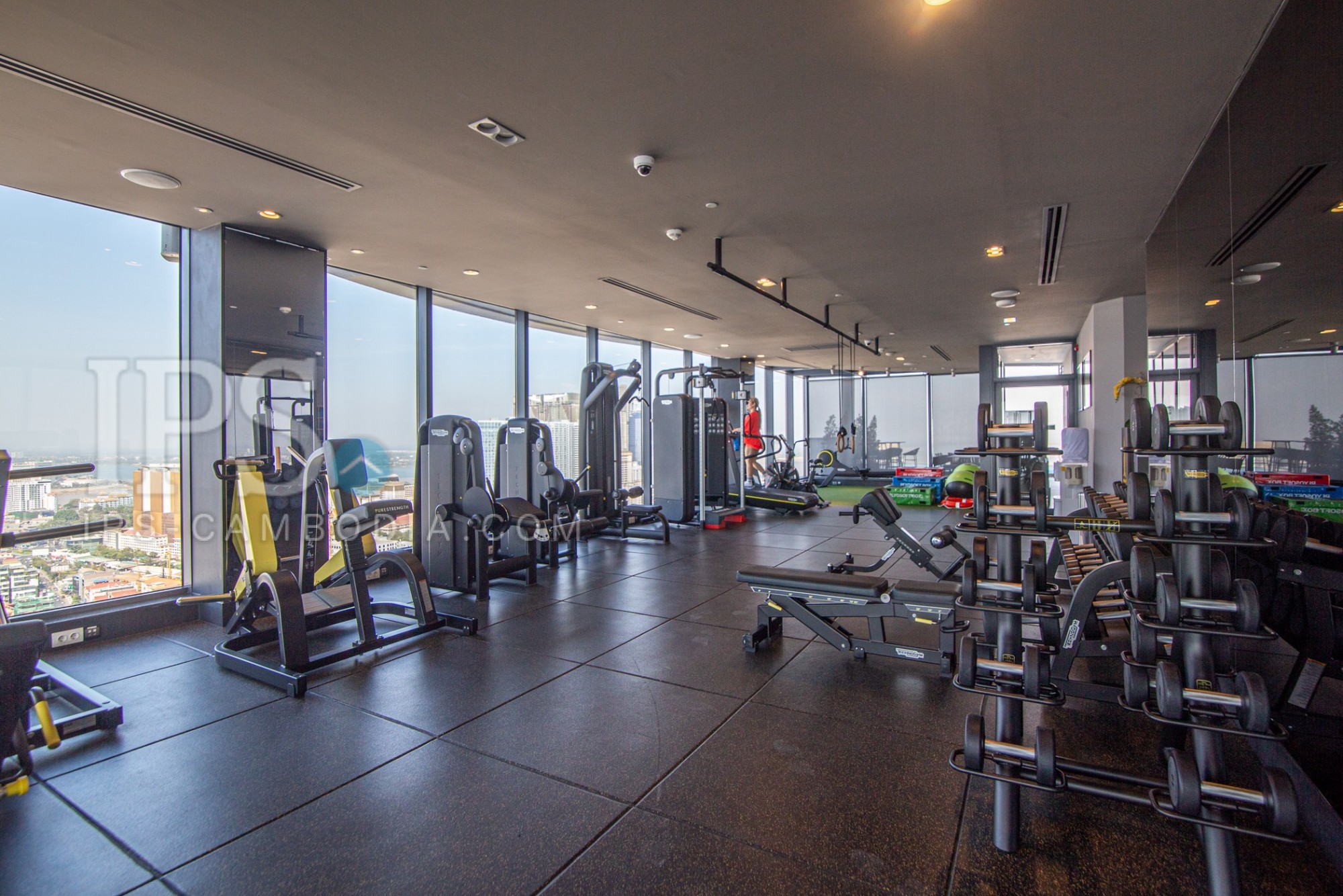 2 Bedroom Condo For Rent - The Penthouse, Tonle Bassac, Phnom Penh - Image 19