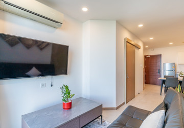 2 Bedroom Condo For Rent - The Penthouse, Tonle Bassac, Phnom Penh thumbnail