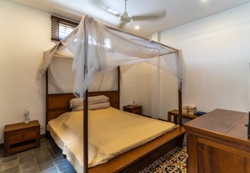 3 Bedroom Townhouse For Rent - Tonle Bassac, Phnom Penh thumbnail