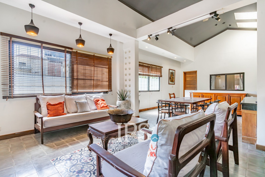 3 Bedroom Townhouse For Rent - Tonle Bassac, Phnom Penh