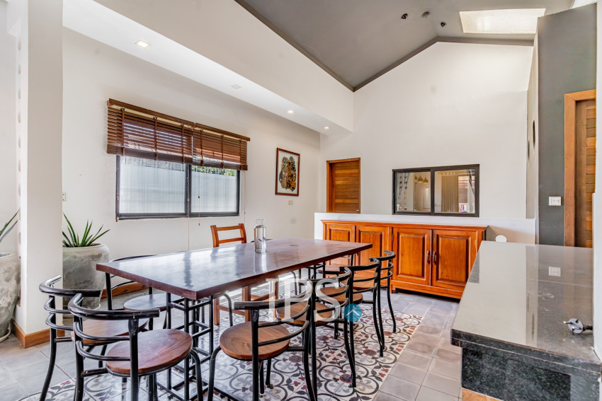 3 Bedroom Townhouse For Rent - Tonle Bassac, Phnom Penh