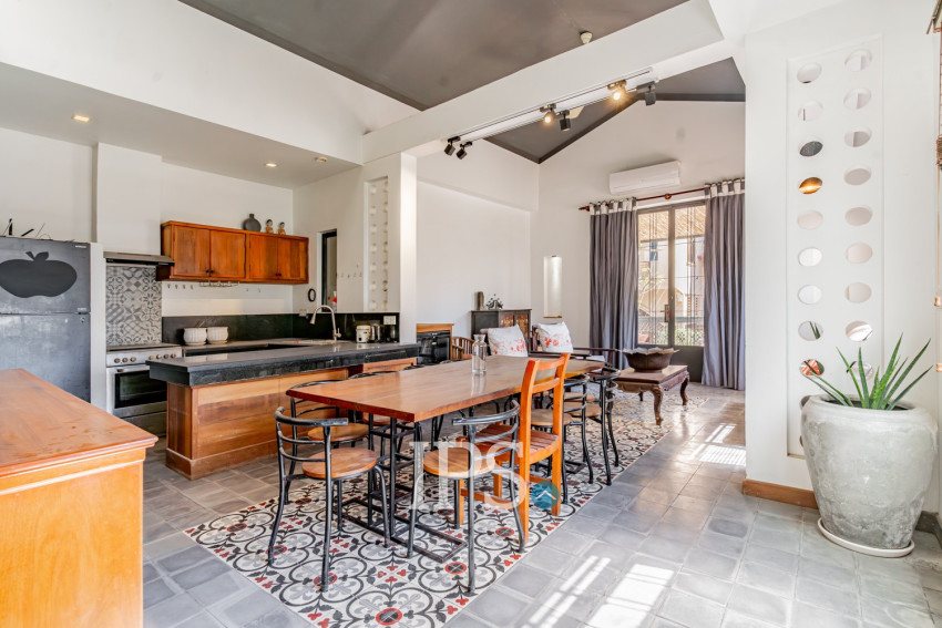 3 Bedroom Townhouse For Rent - Tonle Bassac, Phnom Penh