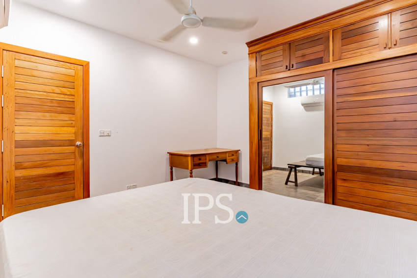 3 Bedroom Townhouse For Rent - Tonle Bassac, Phnom Penh