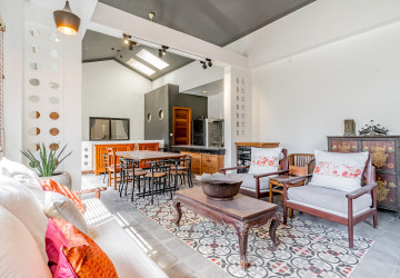 3 Bedroom Townhouse For Rent - Tonle Bassac, Phnom Penh thumbnail