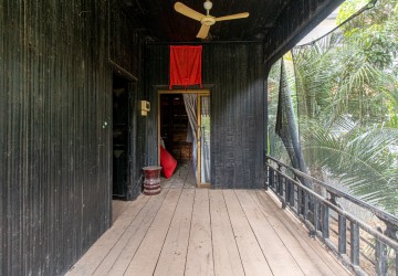 3 Bedroom Wooden House For Sale - Svay Dangkum, Siem Reap thumbnail