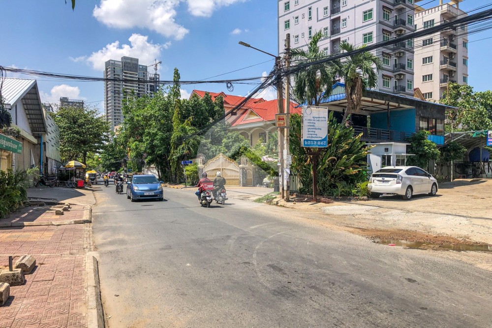 663 Sqm Commercial Land For Rent - Boeung Kak 2, Phnom Penh - Image 3