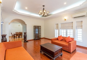 5 Bedroom Villa For Rent - BKK1, Phnom Penh thumbnail