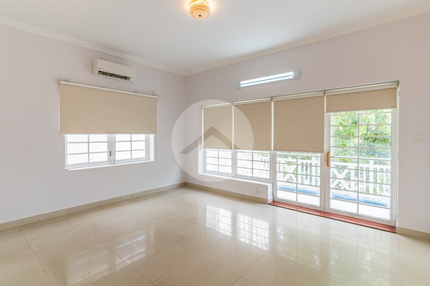 5 Bedroom Villa For Rent - BKK1, Phnom Penh