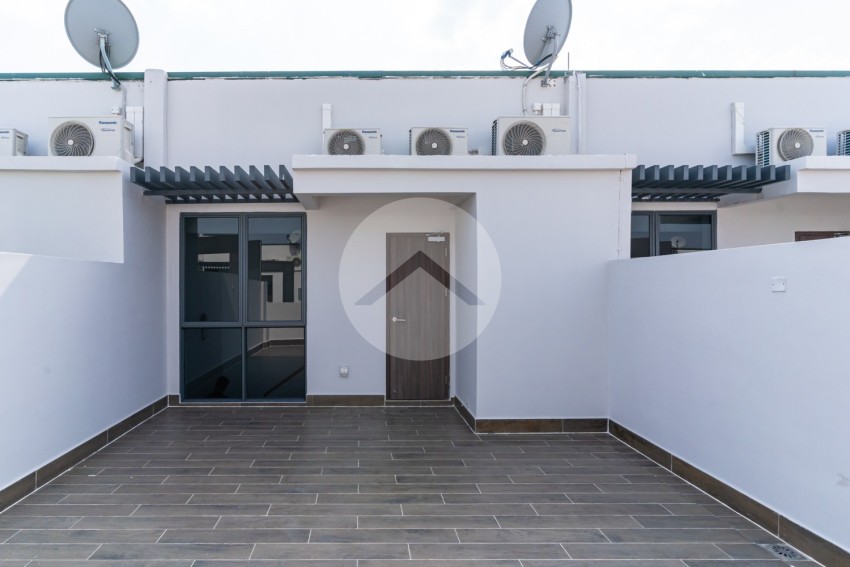 5 Bedroom Linked House For Rent - Chbar Ampov, Phnom Penh