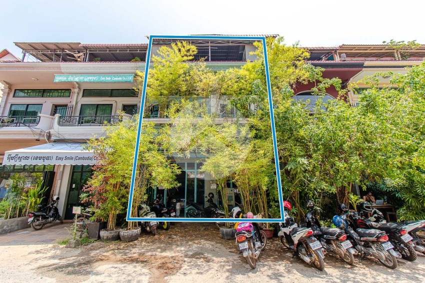 6 Bedroom Commercial Shophouse For Rent - Central Market, Svay Dangkum, Siem Reap