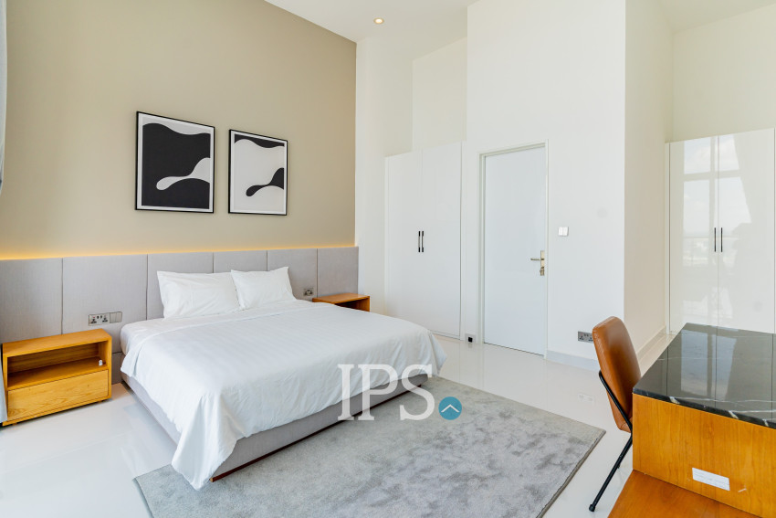 3 Bedroom Penthouse Condo For Rent - J Tower 2, BKK1, Phnom Penh