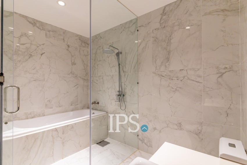 3 Bedroom Penthouse Condo For Rent - J Tower 2, BKK1, Phnom Penh