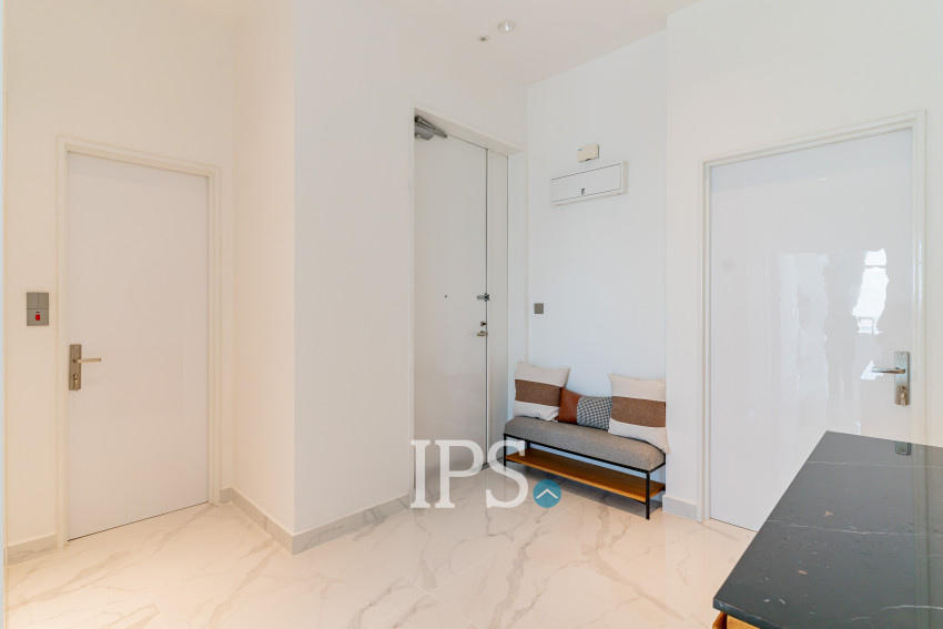 3 Bedroom Penthouse Condo For Rent - J Tower 2, BKK1, Phnom Penh