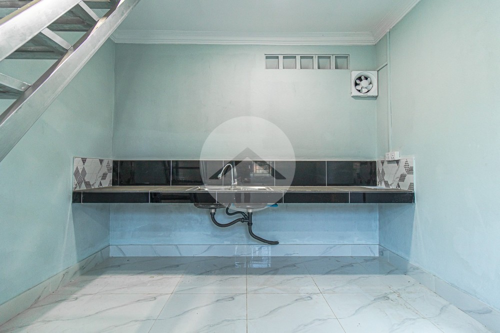 1 Bedroom Shophouse For Sale - Svay Dangkum, Siem Reap - Image 4