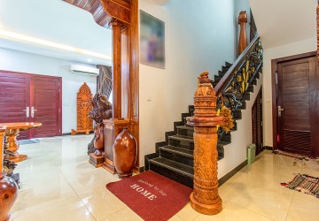 4 Bedroom Villa For Rent - Svay Thom, Siem Reap thumbnail