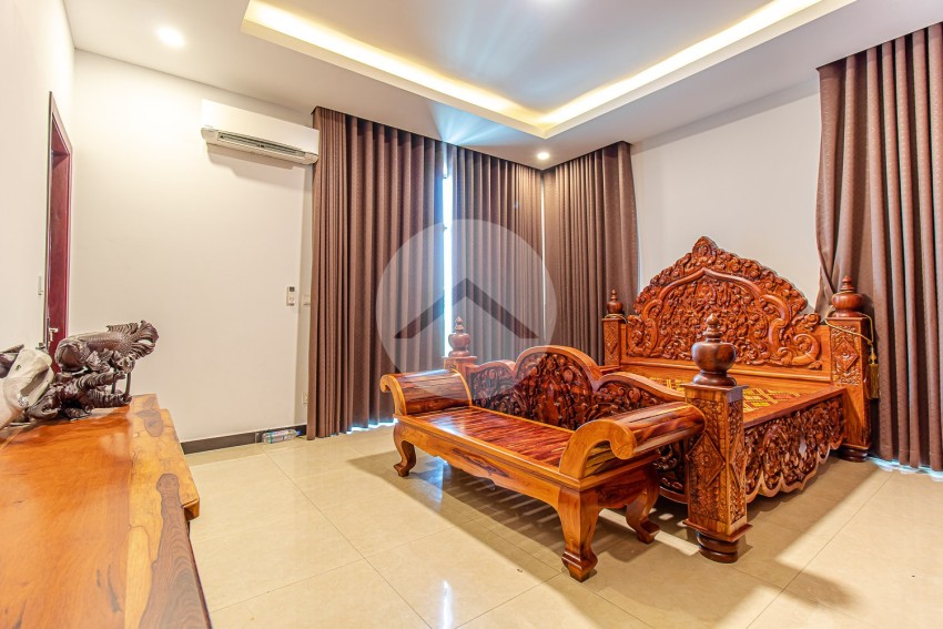 4 Bedroom Villa For Rent - Svay Thom, Siem Reap