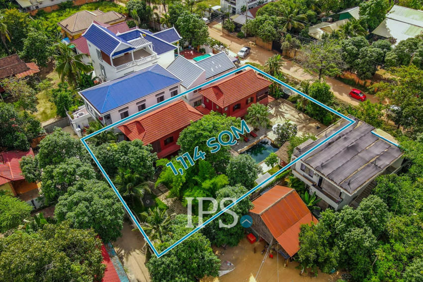 4-Bedroom Resort-Style Villa For Sale - Sala Kamreuk, Siem Reap