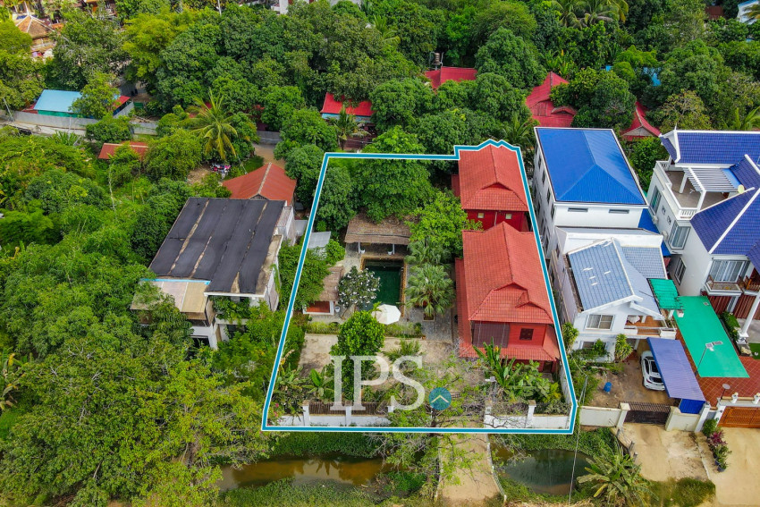 4-Bedroom Resort-Style Villa For Sale - Sala Kamreuk, Siem Reap