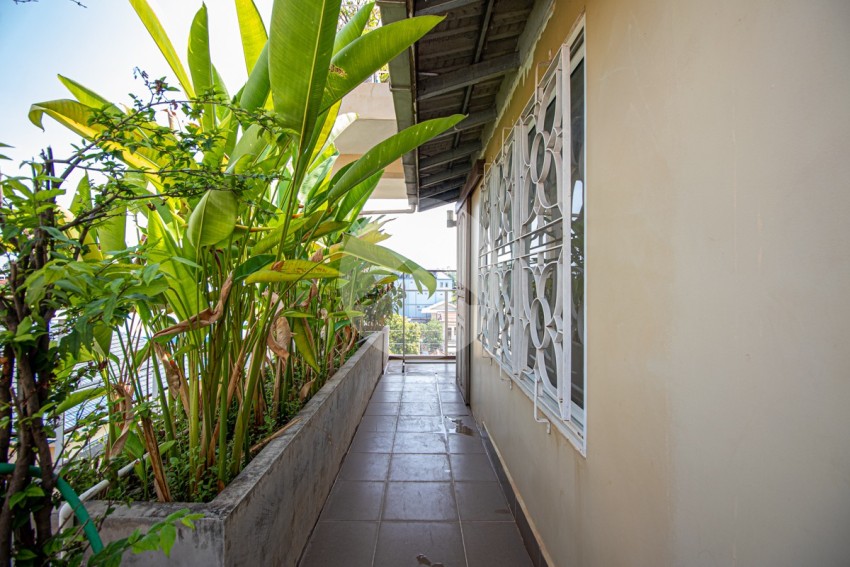 1 Bedroom Apartment For Rent - Riverside, Siem Reap