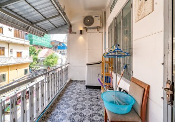 1 Bedroom Apartment For Sale - Phsar Chas,  Daun Penh, Phnom Penh thumbnail