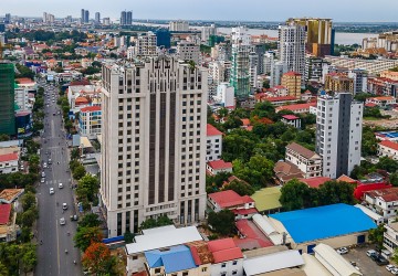 900 Sqm Commercial Space For Rent - Tonle Bassac, Phnom Penh thumbnail