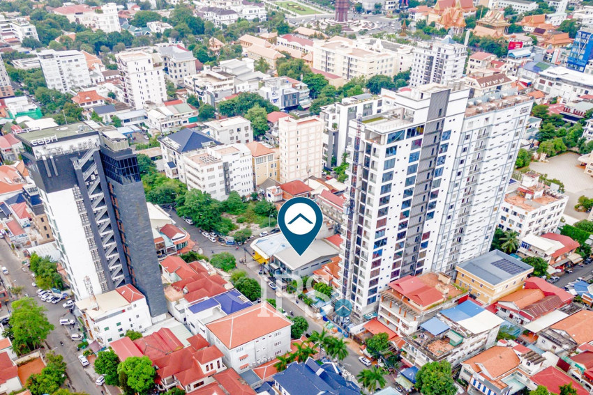 233 Sqm Retail Space For Rent - Chakto Mukh, Phnom Penh