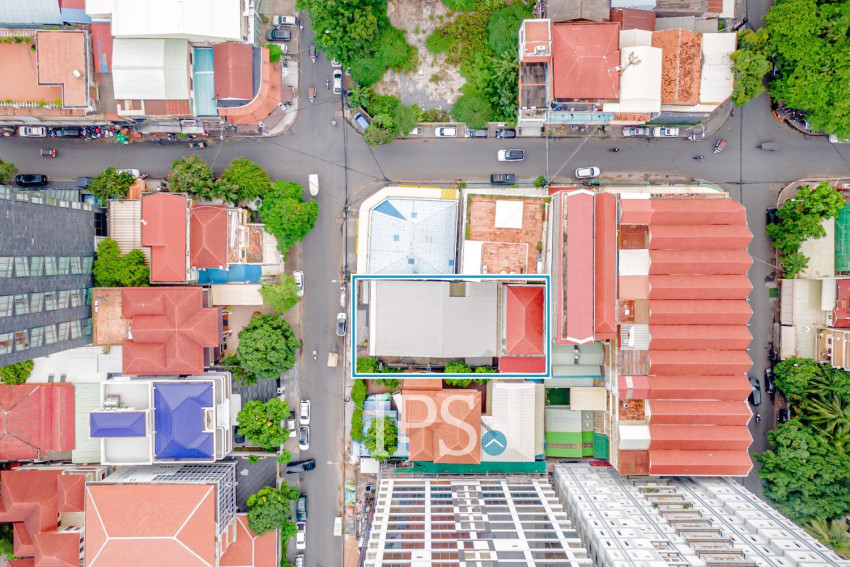 233 Sqm Retail Space For Rent - Chakto Mukh, Phnom Penh