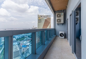 4 Bedroom Condo For Rent - Tonle Bassac, Phnom Penh thumbnail