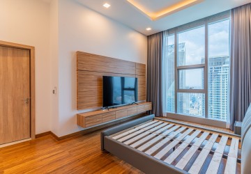 4 Bedroom Condo For Rent - Tonle Bassac, Phnom Penh thumbnail