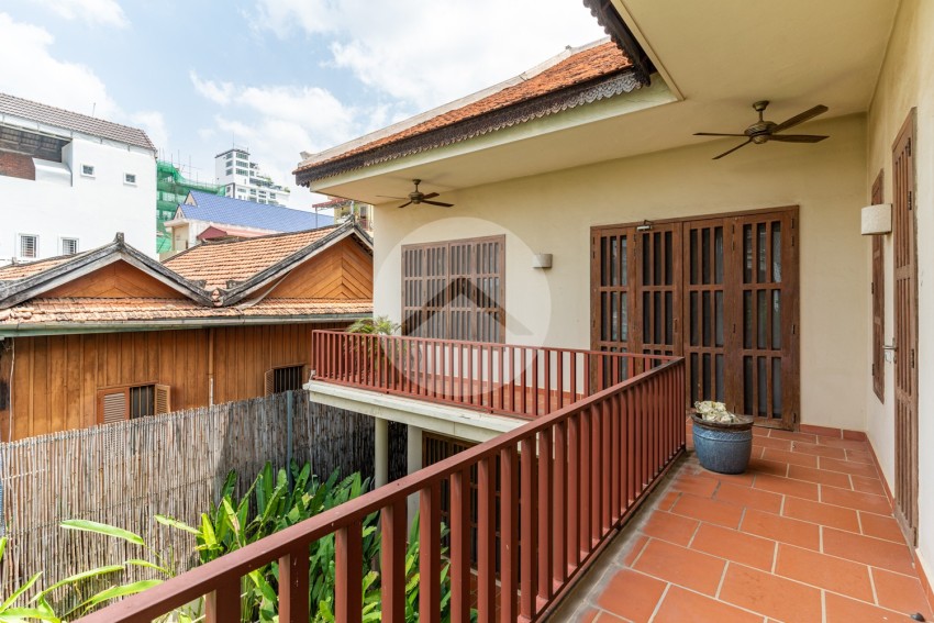 5 Bedroom Villa For Rent - BKK3, Phnom Penh