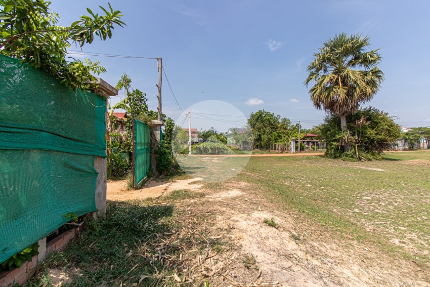 2 Bedroom House For Sale - Sambour, Krong Siem Reap