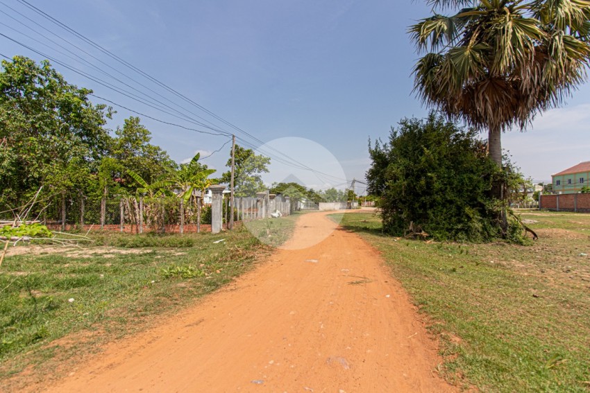 2 Bedroom House For Sale - Sambour, Krong Siem Reap