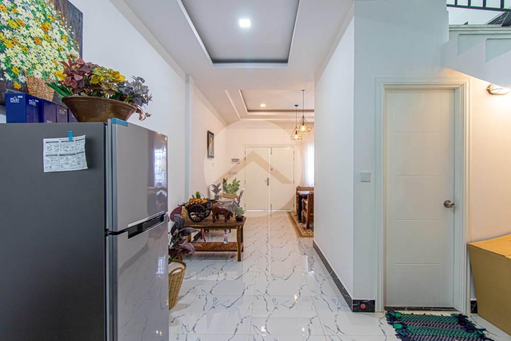 1 Bedroom Flat House For Rent - Svay Dangkum, Siem Reap - Image 3