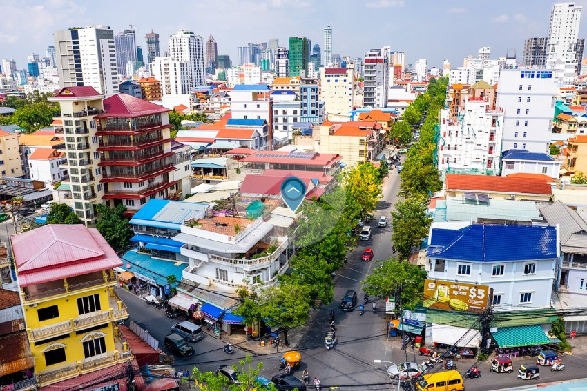 3 Storey Flat For Sale - Toul Tum Poung 2, Phnom Penh