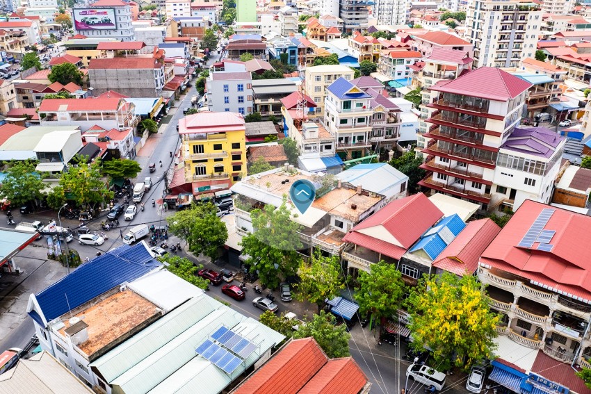 3 Storey Flat For Sale - Toul Tum Poung 2, Phnom Penh