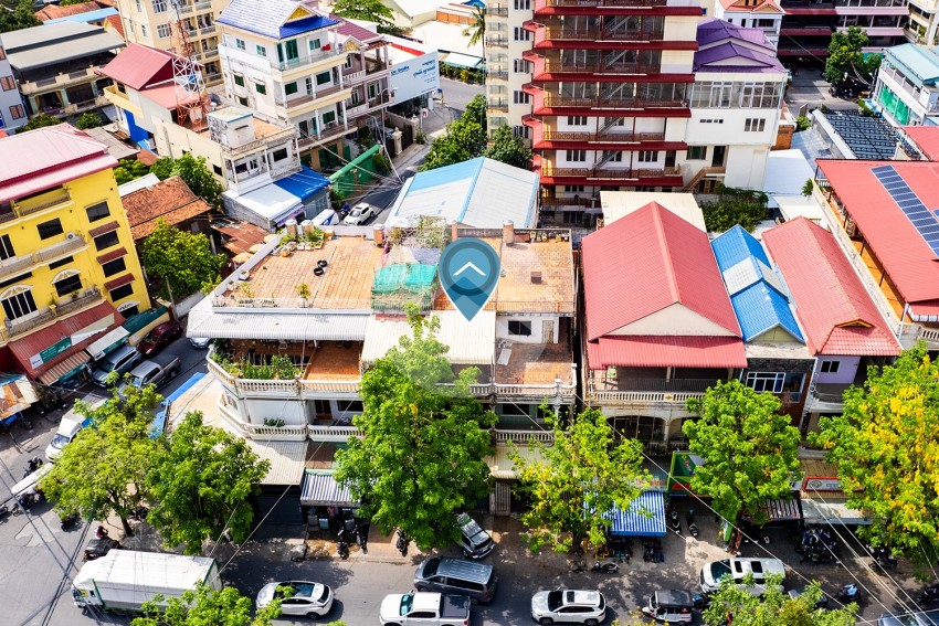 3 Storey Flat For Sale - Toul Tum Poung 2, Phnom Penh