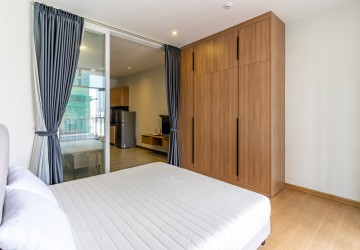 1 Bedroom Condo For Rent - BKK3, Phnom Penh thumbnail