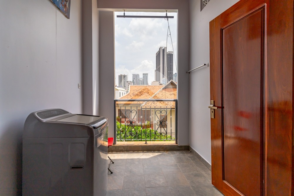 2 Bedroom Serviced Apartment For Rent - BKK3, Phnom Penh - Image 14