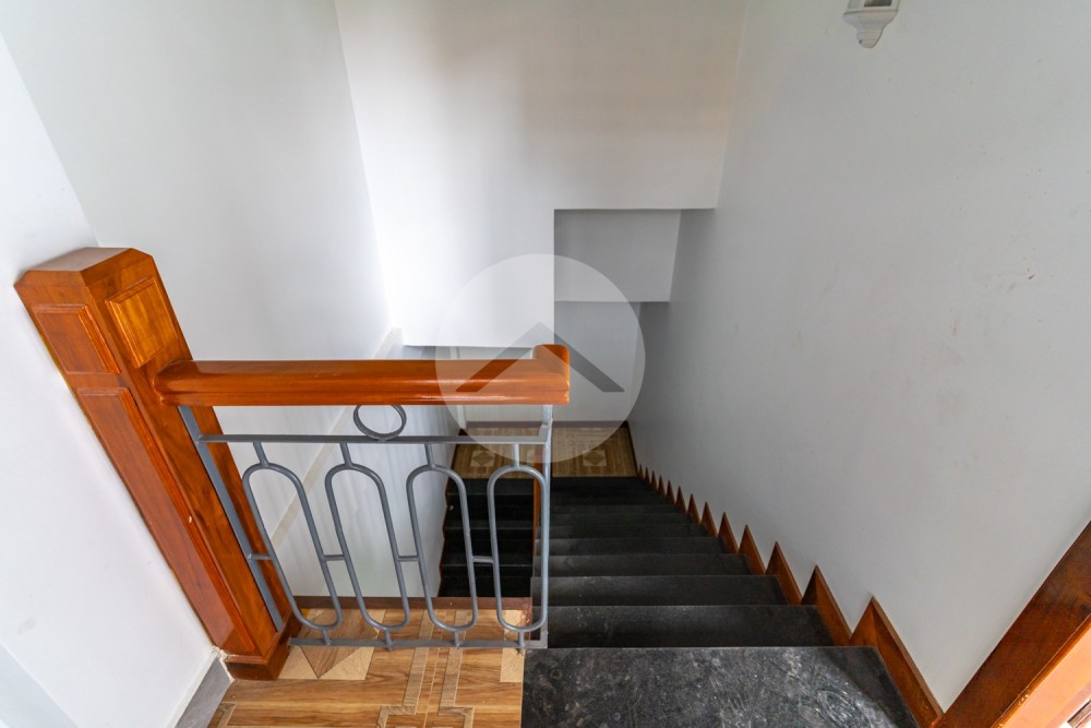 2 Bedroom Serviced Apartment For Rent - BKK3, Phnom Penh - Image 16