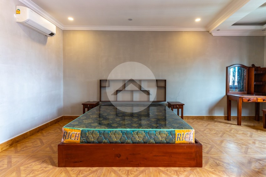 2 Bedroom Serviced Apartment For Rent - BKK3, Phnom Penh