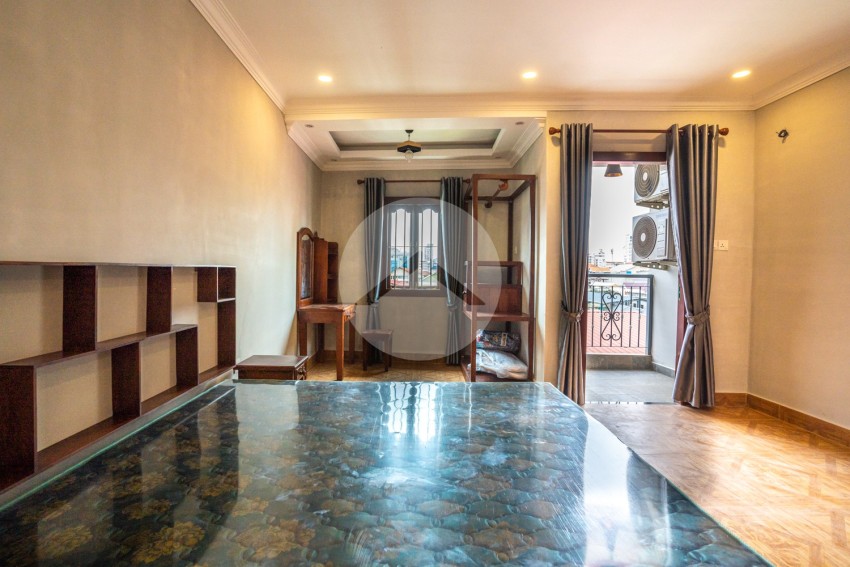 2 Bedroom Serviced Apartment For Rent - BKK3, Phnom Penh