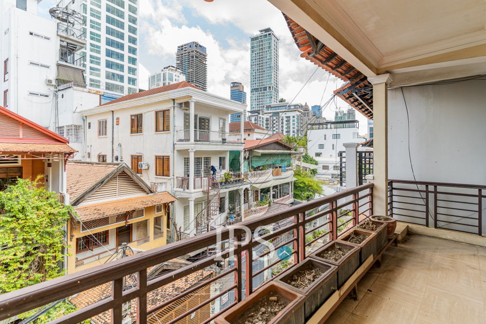 4 Bedroom Townhouse For Sale - Tonle Bassac, Phnom Penh - Image 26 4 Bedroom Townhouse For Sale - Tonle Bassac, Phnom Penh - Image 26