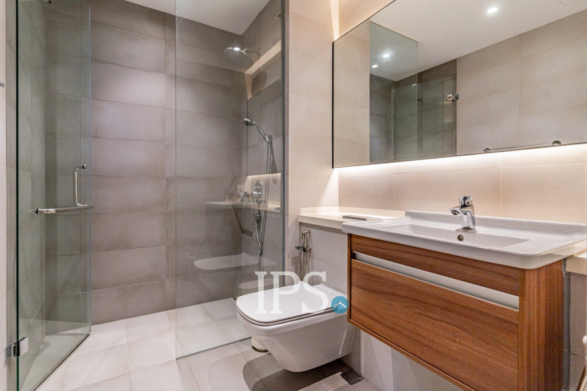 2 Bedroom Condo For Rent - Embassy Central, BKK1, Phnom Penh