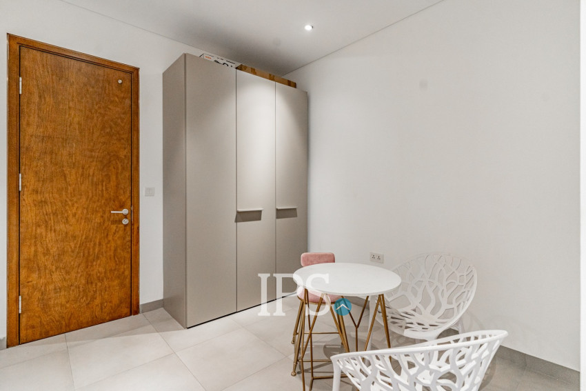 2 Bedroom Condo For Rent - Embassy Central, BKK1, Phnom Penh