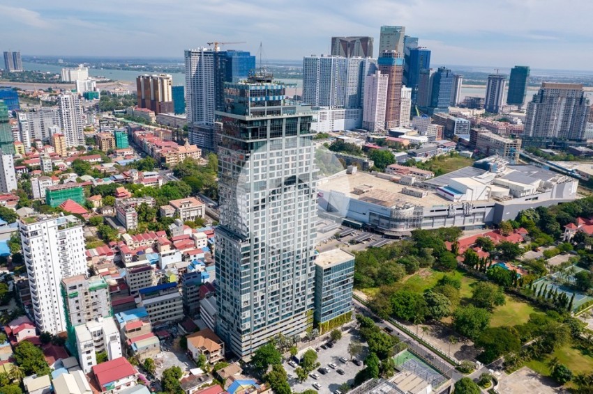14th Floor-2 Bedroom Condo For Sale- The Penthouse, Tonle Bassac, Phnom Penh