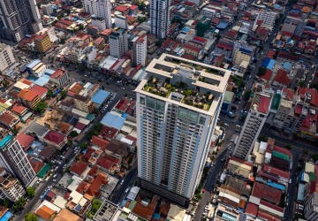 13th Floor 1 Bedroom Condo For Sale - De Castle Royal, BKK1, Phnom Penh thumbnail