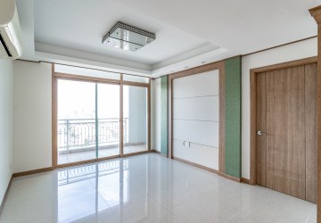 13th Floor 1 Bedroom Condo For Sale - De Castle Royal, BKK1, Phnom Penh thumbnail