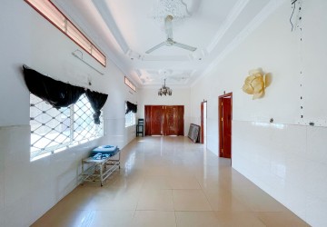 Commercial Space For Rent - Svay Dangkum, Siem Reap thumbnail