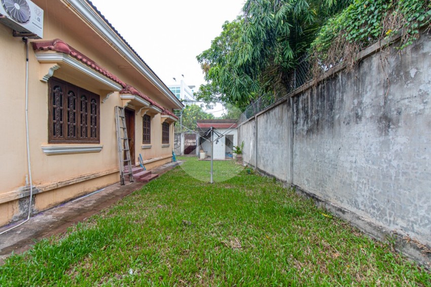 3 Bedroom House For Rent - Svay Dangkum, Siem Reap