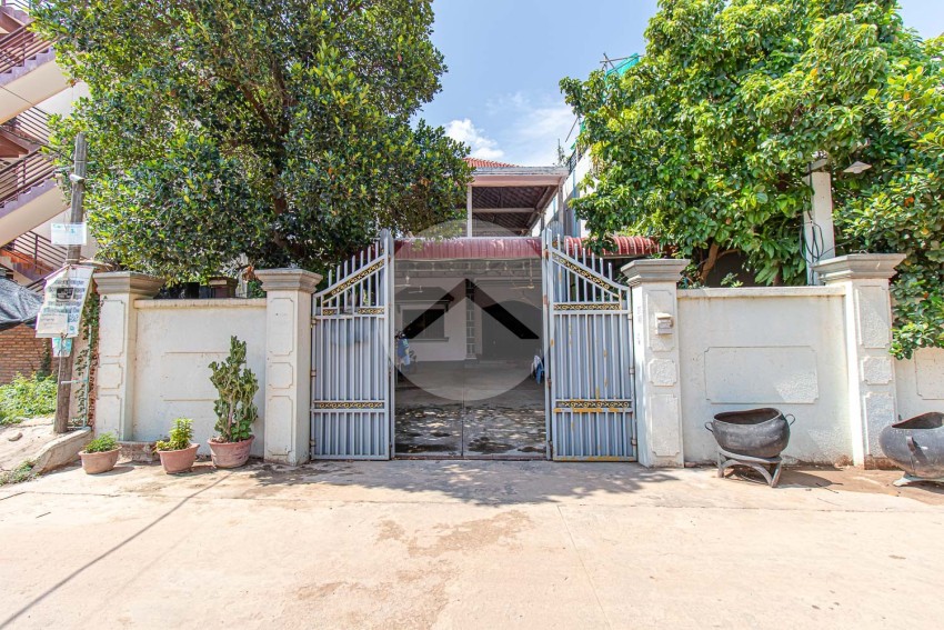 3 Bedroom House For Sale - Svay Dangkum, Siem Reap